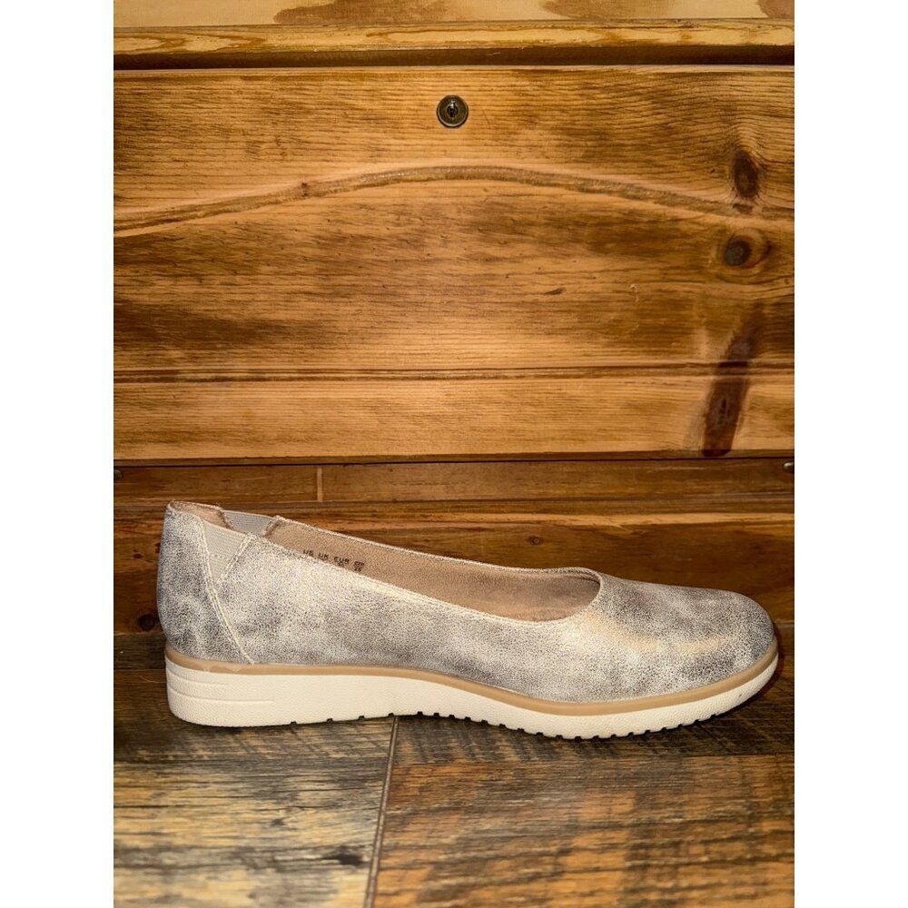 SOUL Naturalizer Metallic Silver Leather Flats - Women’s 8.5 - Picture 6 of 11